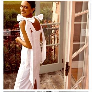 AISLE WHITE LINEN BOW size 6